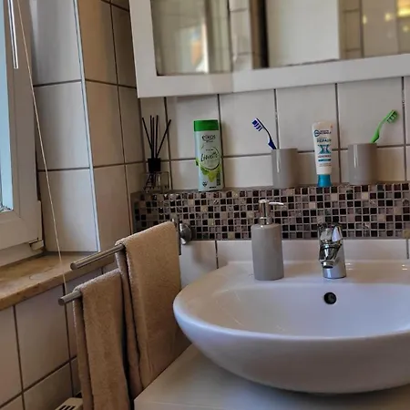 Apartment Berlin-oase - Schnuckelige An Der Grenze Zu Berlin Schönefeld