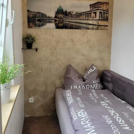 Apartment Berlin-oase - Schnuckelige An Der Grenze Zu Berlin *