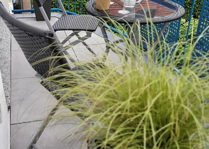 Berlin-oase - Schnuckelige An Der Grenze Zu Berlin