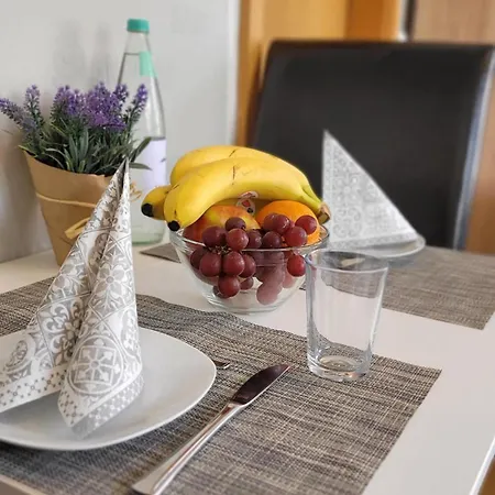 Apartment Berlin-oase - Schnuckelige An Der Grenze Zu Berlin *