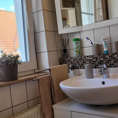 Apartment Berlin-oase - Schnuckelige An Der Grenze Zu Berlin *